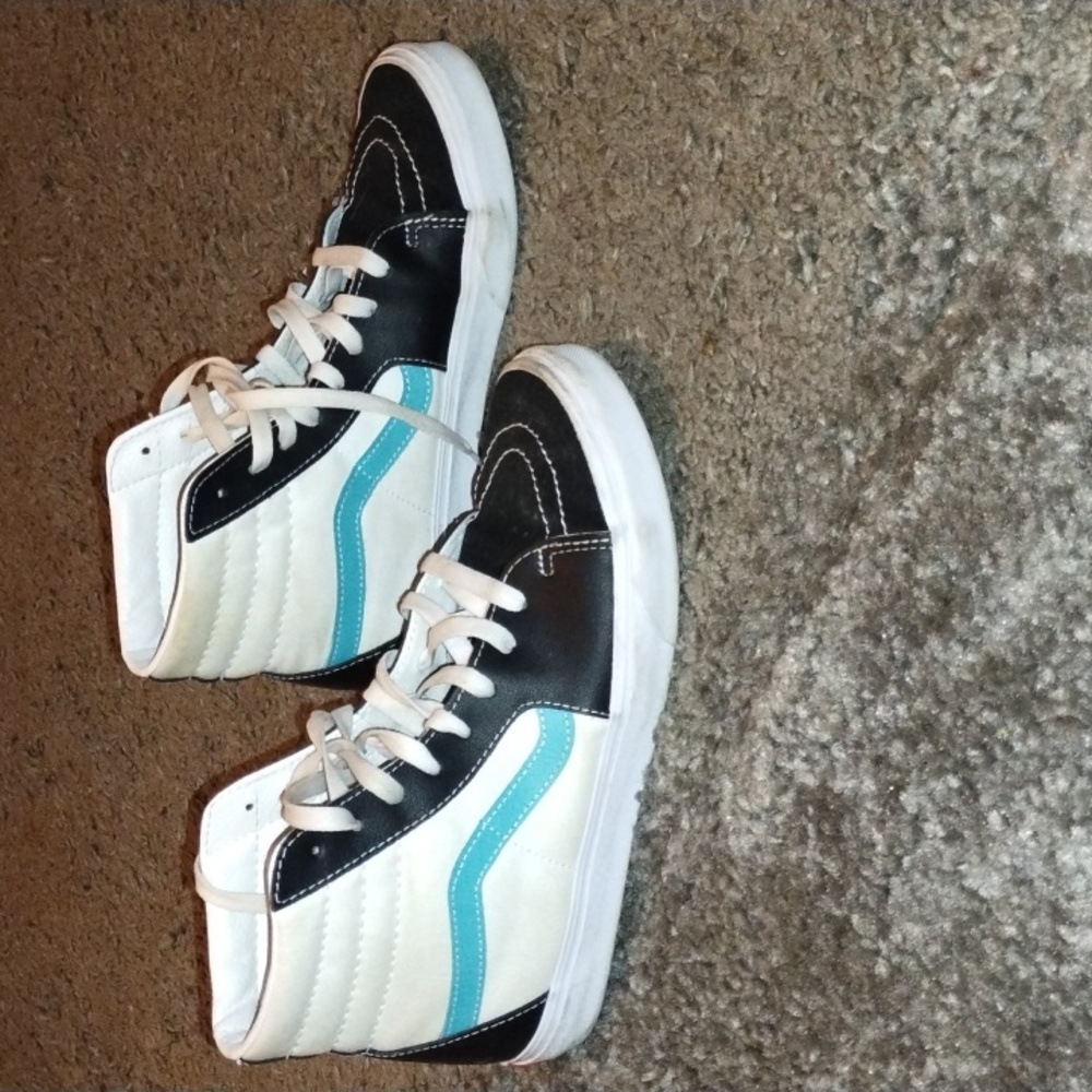 Vans High Tops old school Black, White, Turquoise Mens Size 9. 5/ Women's 11